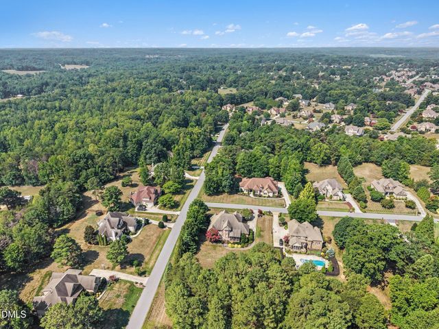 8120 Zinfandel Drive, Kernersville, NC 27284