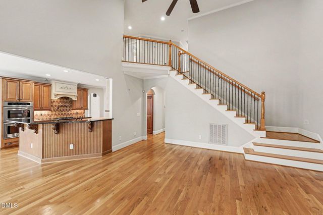 8120 Zinfandel Drive, Kernersville, NC 27284