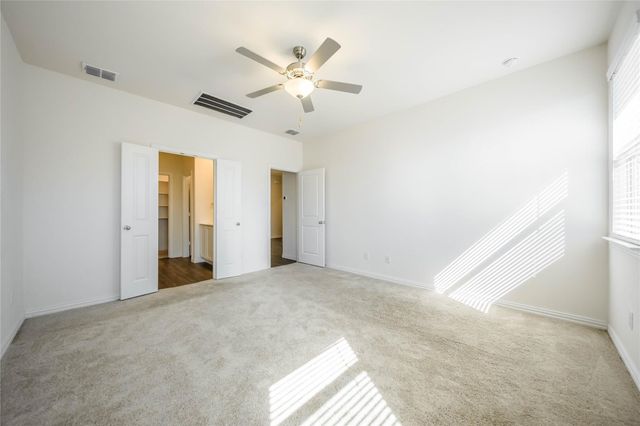 432 Holt Lane, Fate, TX 75087