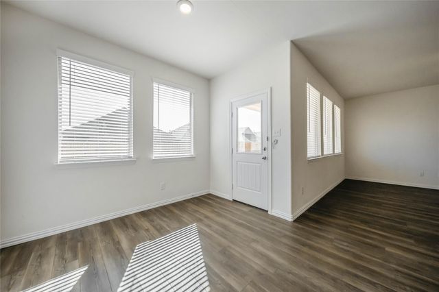 432 Holt Lane, Fate, TX 75087