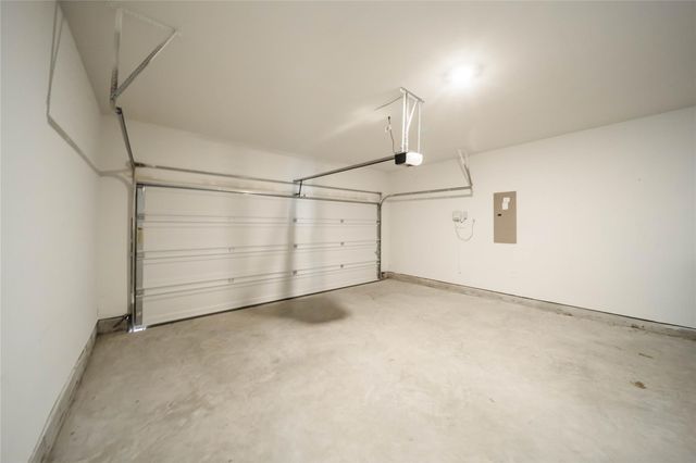 432 Holt Lane, Fate, TX 75087