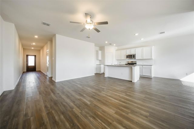 432 Holt Lane, Fate, TX 75087