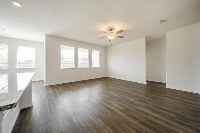 432 Holt Lane, Fate, TX 75087