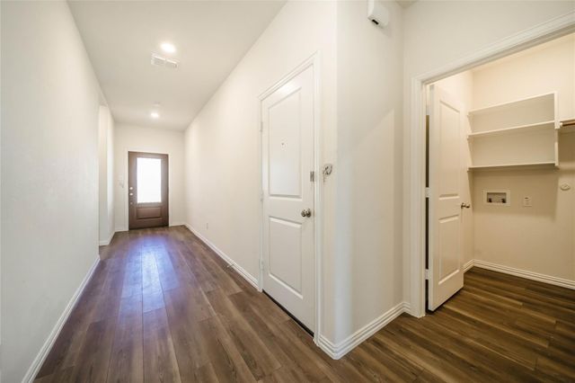 432 Holt Lane, Fate, TX 75087