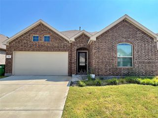 432 Holt Lane, Fate, TX 75087