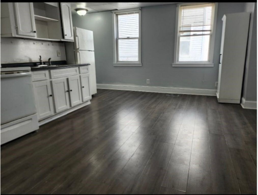 4 Shawmut St 1, Worcester, MA 01609