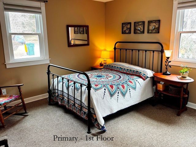 9 S Pond Rd, Plymouth, MA 02360