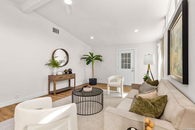 534 Brightwood Pl, San Antonio, TX 78209