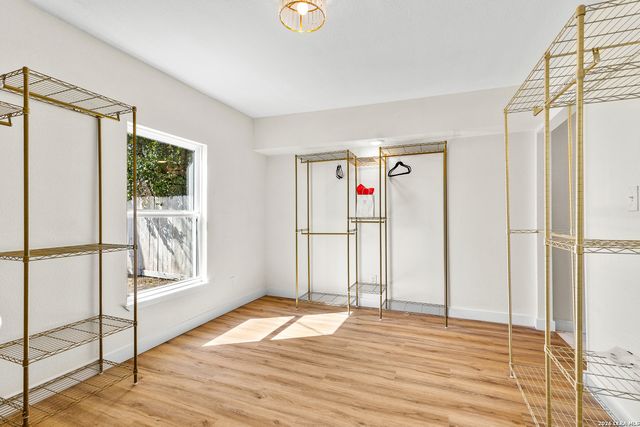 534 Brightwood Pl, San Antonio, TX 78209