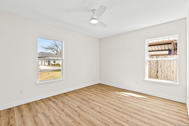 534 Brightwood Pl, San Antonio, TX 78209