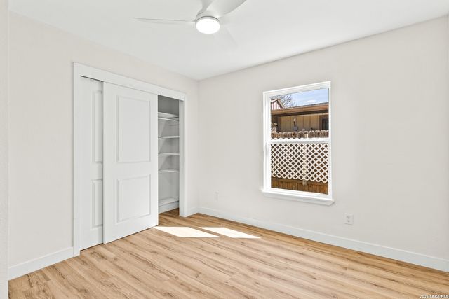 534 Brightwood Pl, San Antonio, TX 78209