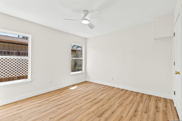 534 Brightwood Pl, San Antonio, TX 78209