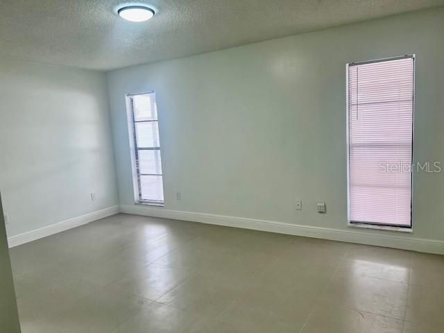 325 LARIAT LANE, Kissimmee, FL 34743