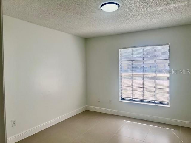 325 LARIAT LANE, Kissimmee, FL 34743