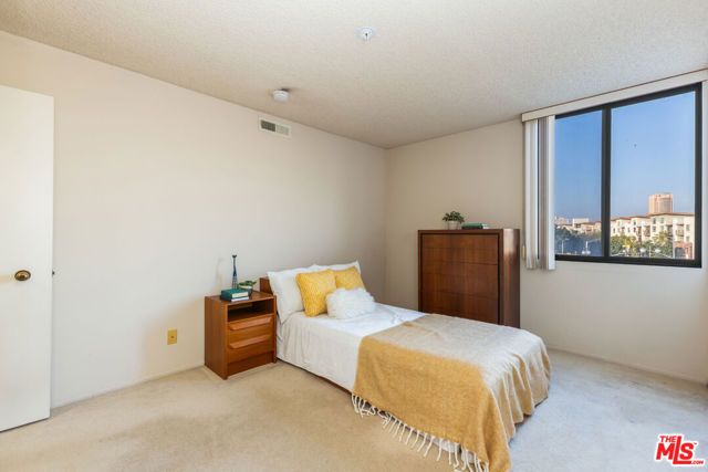 222 S Central Avenue 315, Los Angeles, CA 90012