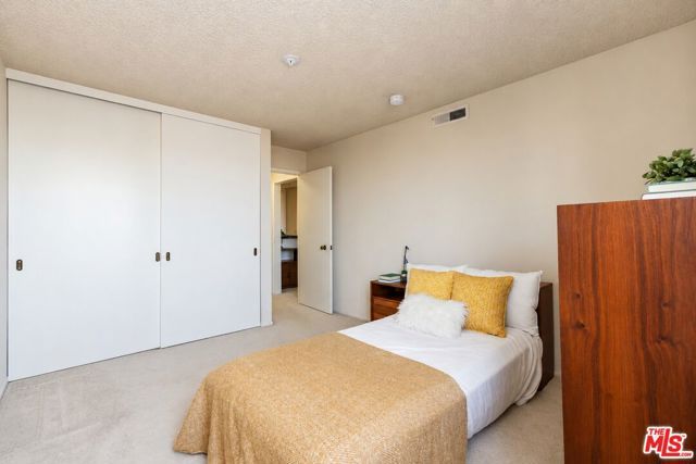 222 S Central Avenue 315, Los Angeles, CA 90012