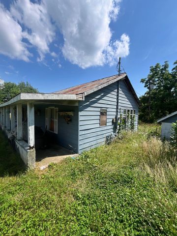 4207 Sequatchie Mountain Road, Sequatchie, TN 37374