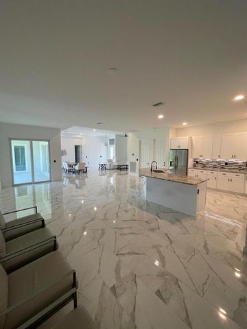 8036 Spendthrift Lane, Port St. Lucie, FL 34986