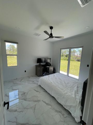 8036 Spendthrift Lane, Port St. Lucie, FL 34986