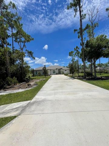 8036 Spendthrift Lane, Port St. Lucie, FL 34986