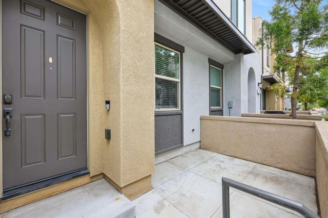 2115 Solara, Vista, CA 92081