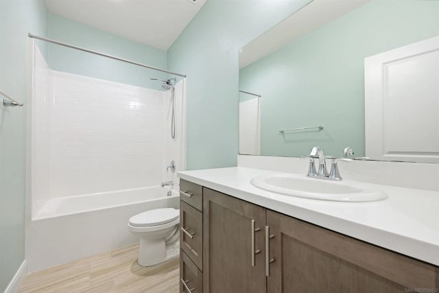 2115 Solara, Vista, CA 92081