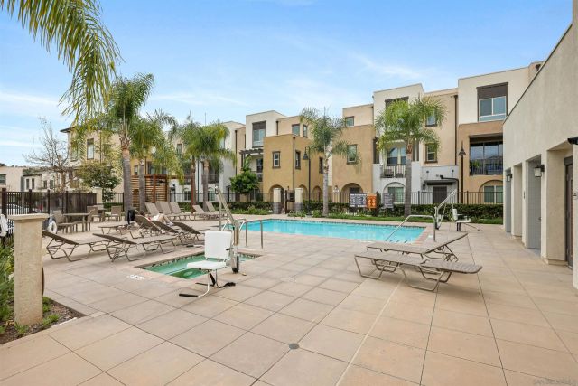 2115 Solara, Vista, CA 92081