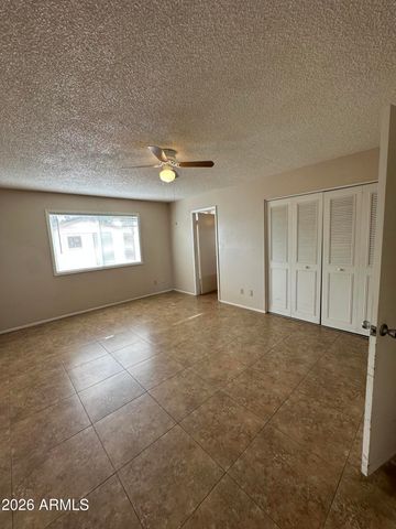 2825 W MORTEN Avenue, Phoenix, AZ 85051