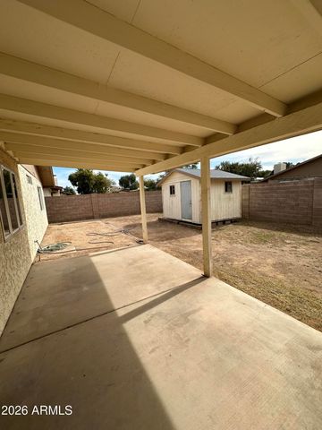2825 W MORTEN Avenue, Phoenix, AZ 85051