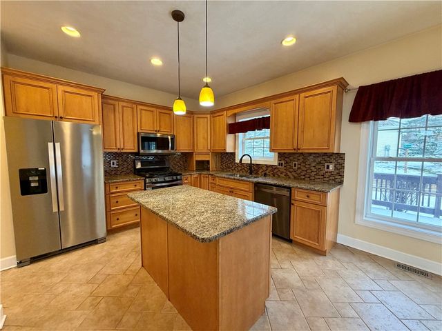 126 Saint Andrews Drive, Horseheads, NY 14845