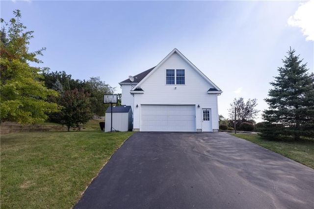 126 Saint Andrews Drive, Horseheads, NY 14845