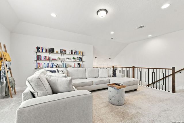 2290 STEERHEAD TRL, New Braunfels, TX 78132