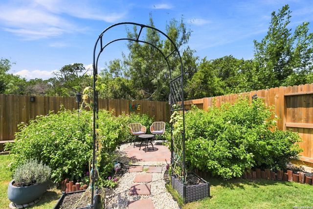 2290 STEERHEAD TRL, New Braunfels, TX 78132