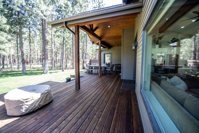 69396 Tollgate Road, Sisters, OR 97759