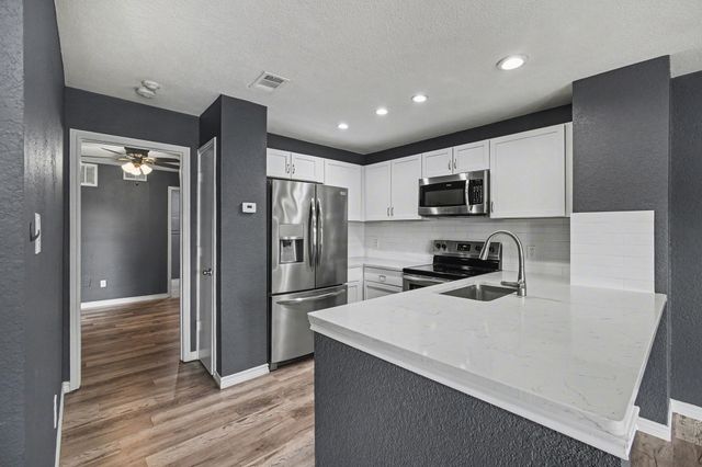 1700 Baird Farm Circle 1102, Arlington, TX 76006