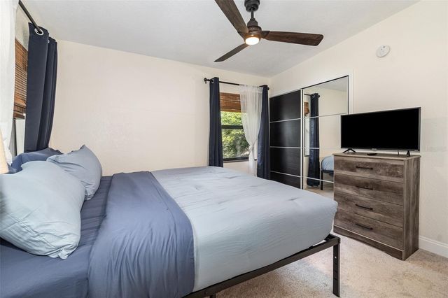 2721 E MARKS STREET, Orlando, FL 32803