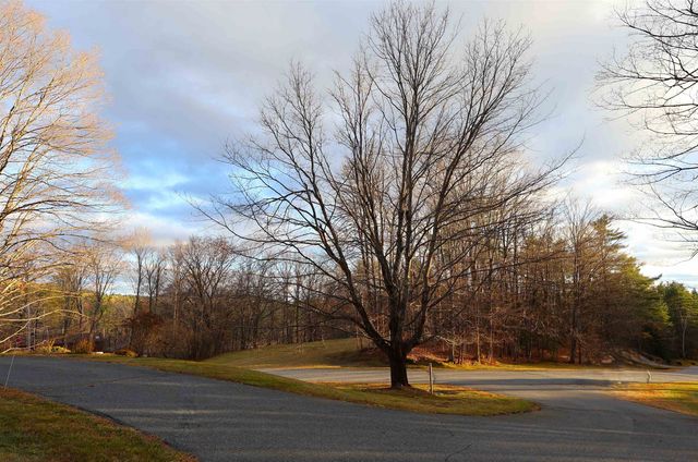 266 Poverty Ln Unit 1A, Lebanon, NH 03766