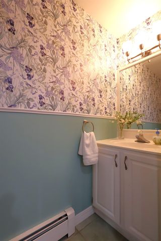 266 Poverty Ln Unit 1A, Lebanon, NH 03766