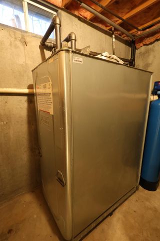 266 Poverty Ln Unit 1A, Lebanon, NH 03766