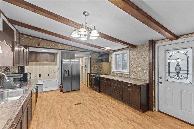 52 School House Hill Road, Middlebury, VT 05753