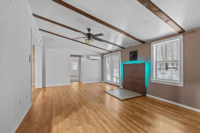 52 School House Hill Road, Middlebury, VT 05753