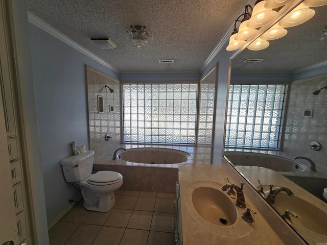 106 Honeysuckle Lane, Helena, AR 72342