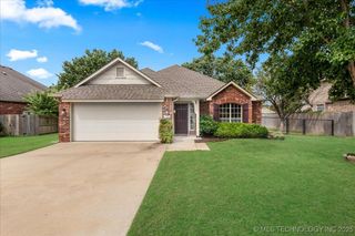 9908 N 117th East Avenue, Owasso, OK 74055