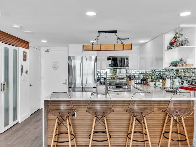 665 NE 25th Street 2403, Miami, FL 33137