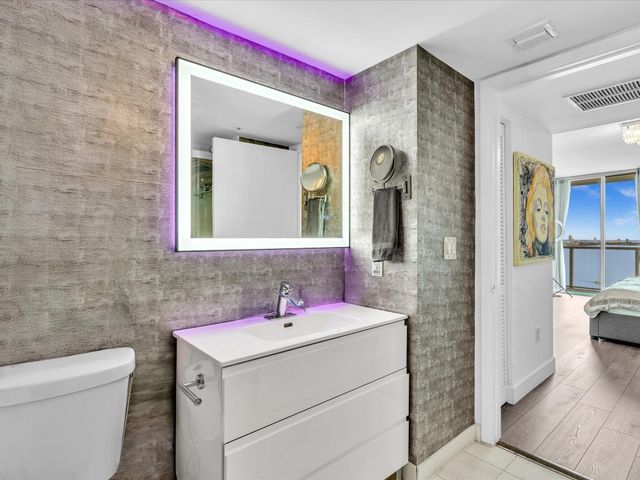 665 NE 25th Street 2403, Miami, FL 33137