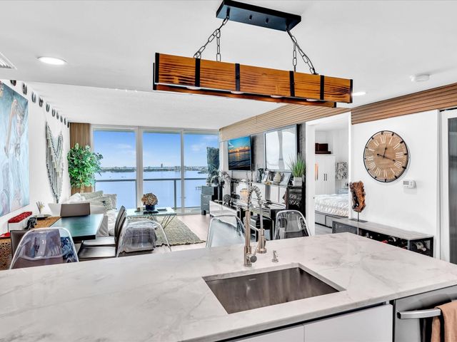 665 NE 25th Street 2403, Miami, FL 33137