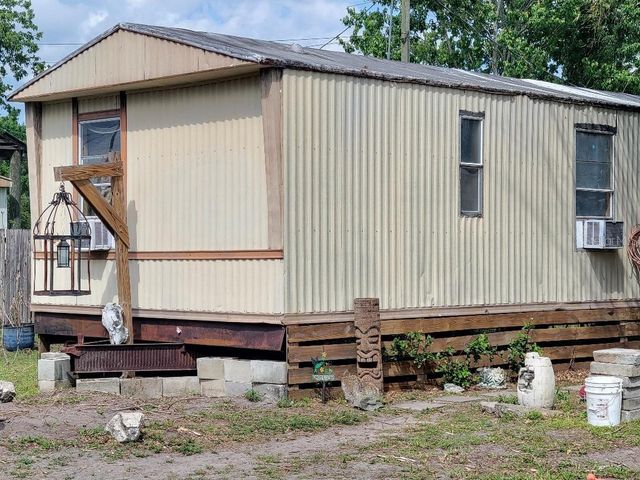 5345 TOPEKA AVENUE, St Cloud, FL 34773