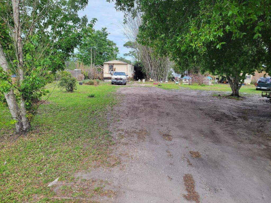 5345 TOPEKA AVENUE, St Cloud, FL 34773