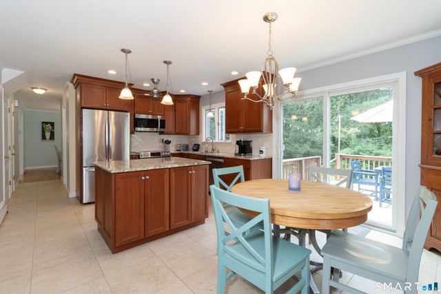 42 Pleasant Terrace, Durham, CT 06422