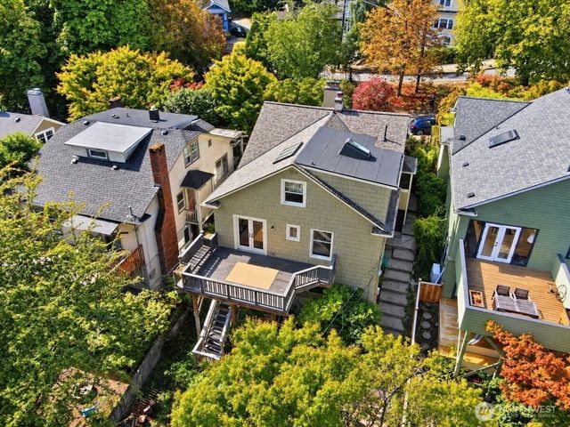 1828 NE Ravenna Boulevard, Seattle, WA 98105